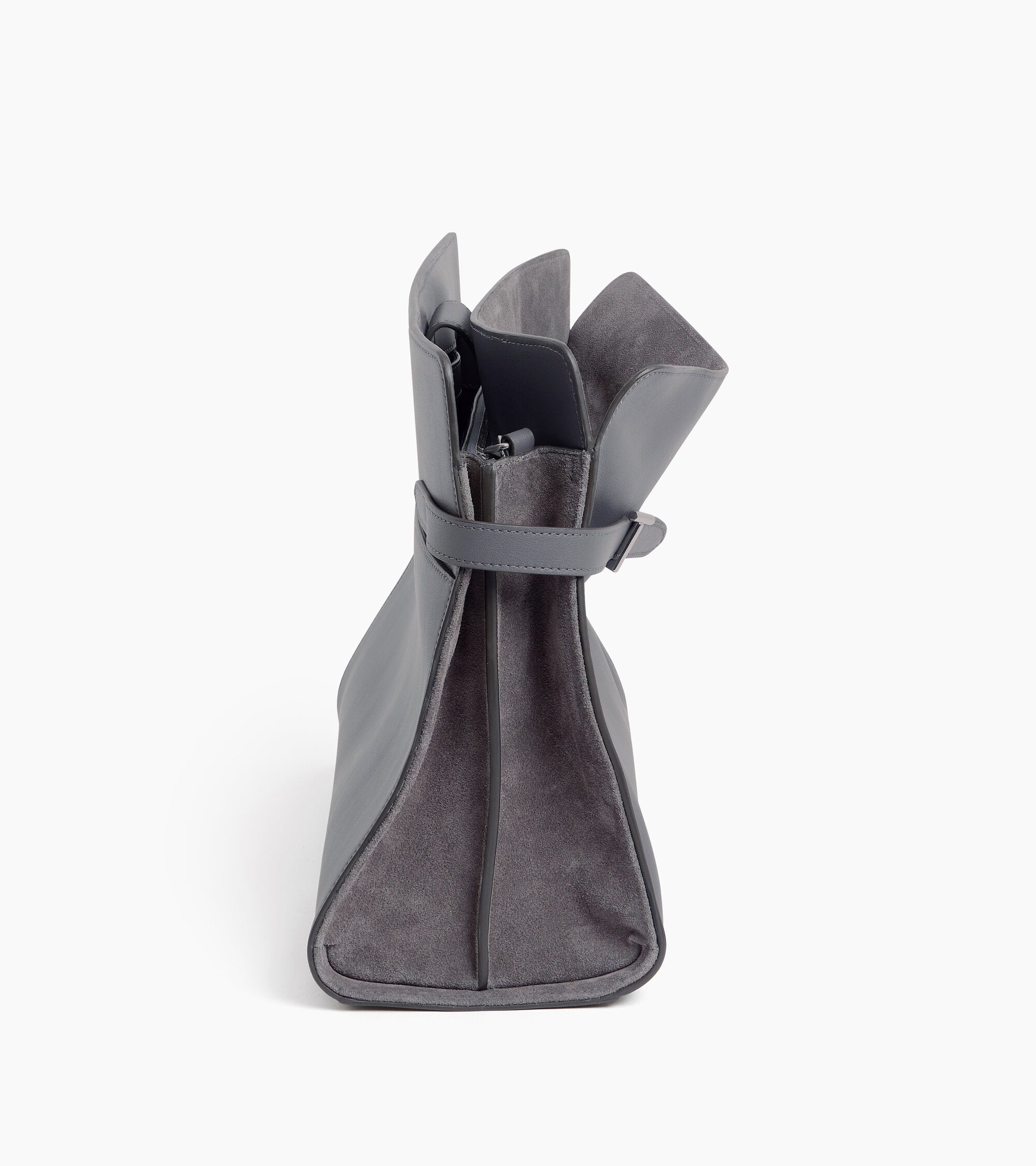Sac porté épaule modèle maxi Emie en cuir lisse et refente de velours