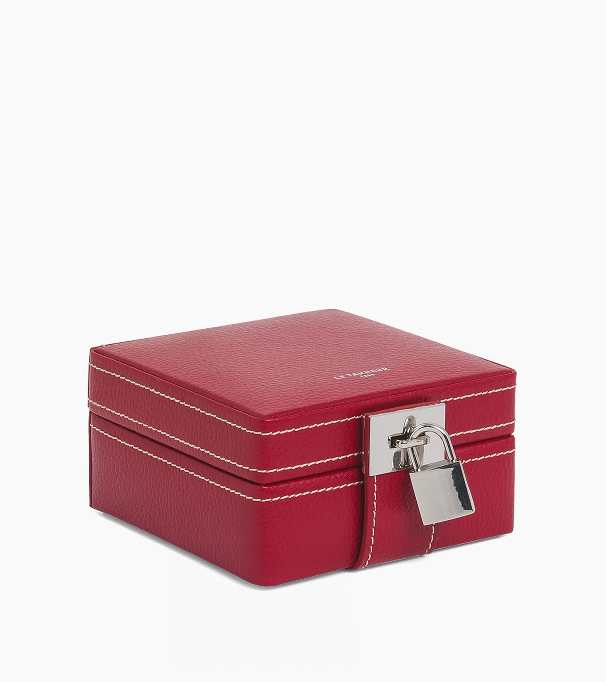 Small jewelry box in leather