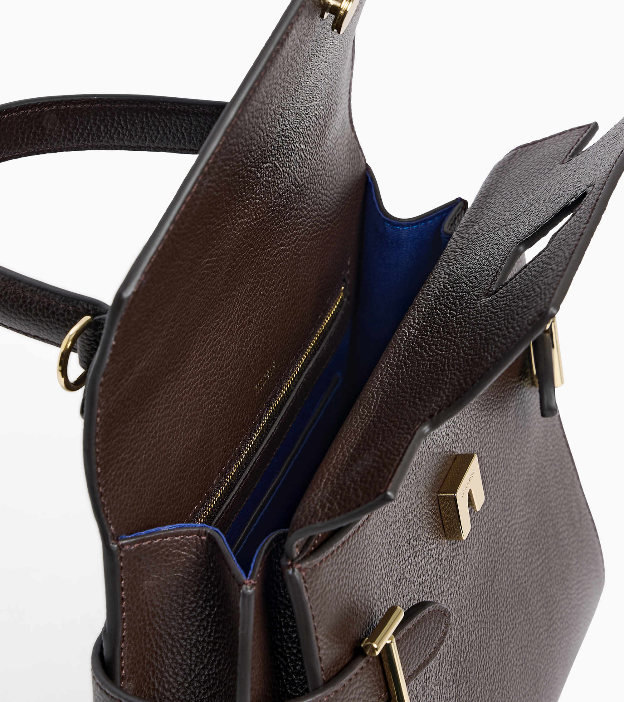 Mittelgroße Handtasche Emilie aus genarbtem Leder mit Doppelklappe
