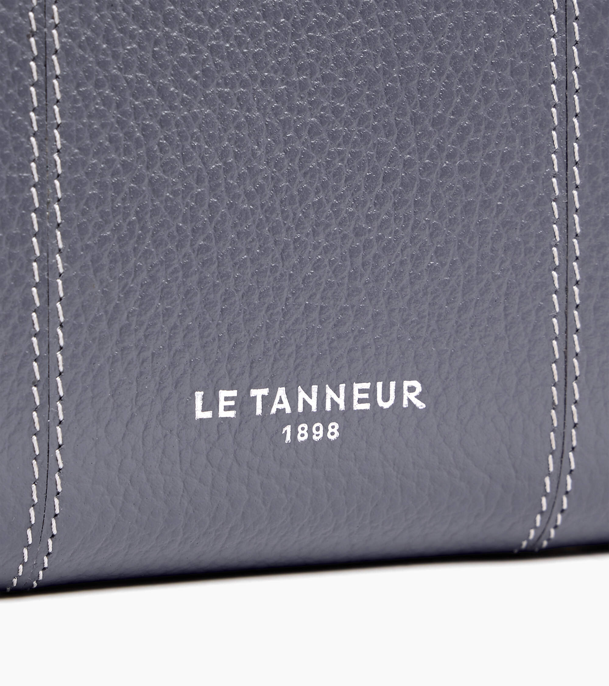 Portefeuille moyen modèle Marguerite en cuir grainé