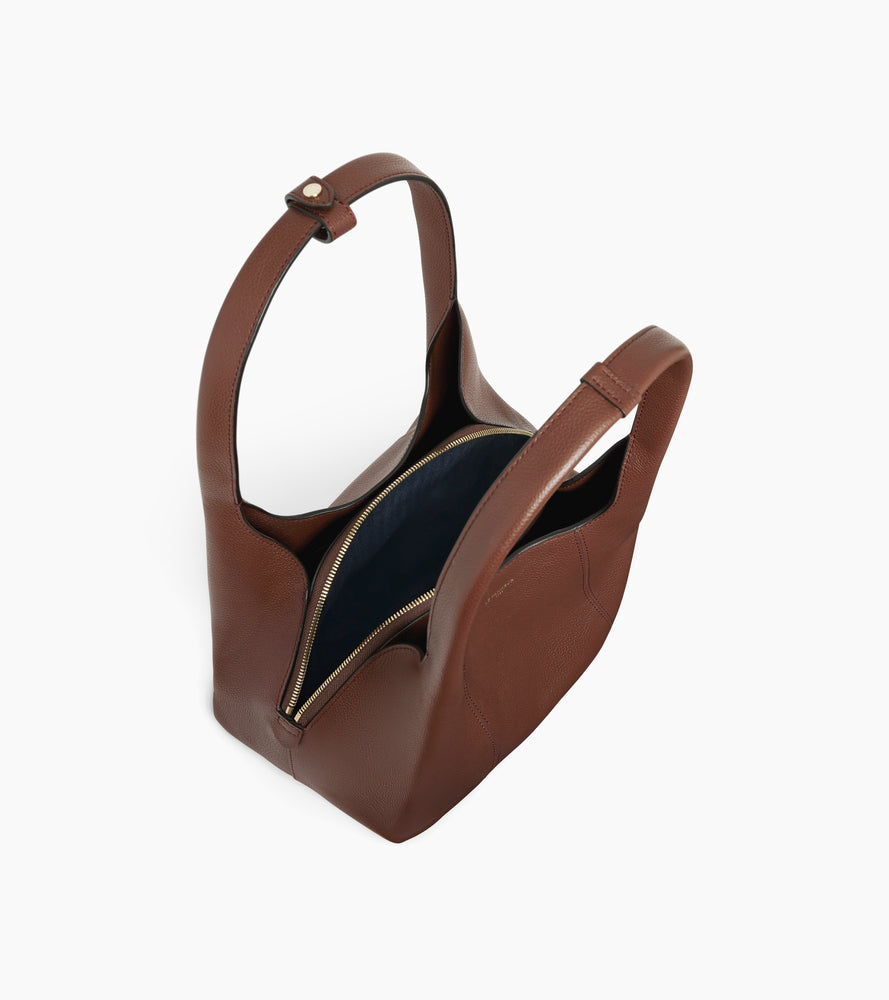Mittelgroße Schultertasche Modell Juliette aus genarbtem Leder