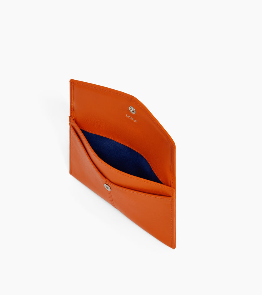Mittlere Umschlagtasche Charlotte aus glattem Leder