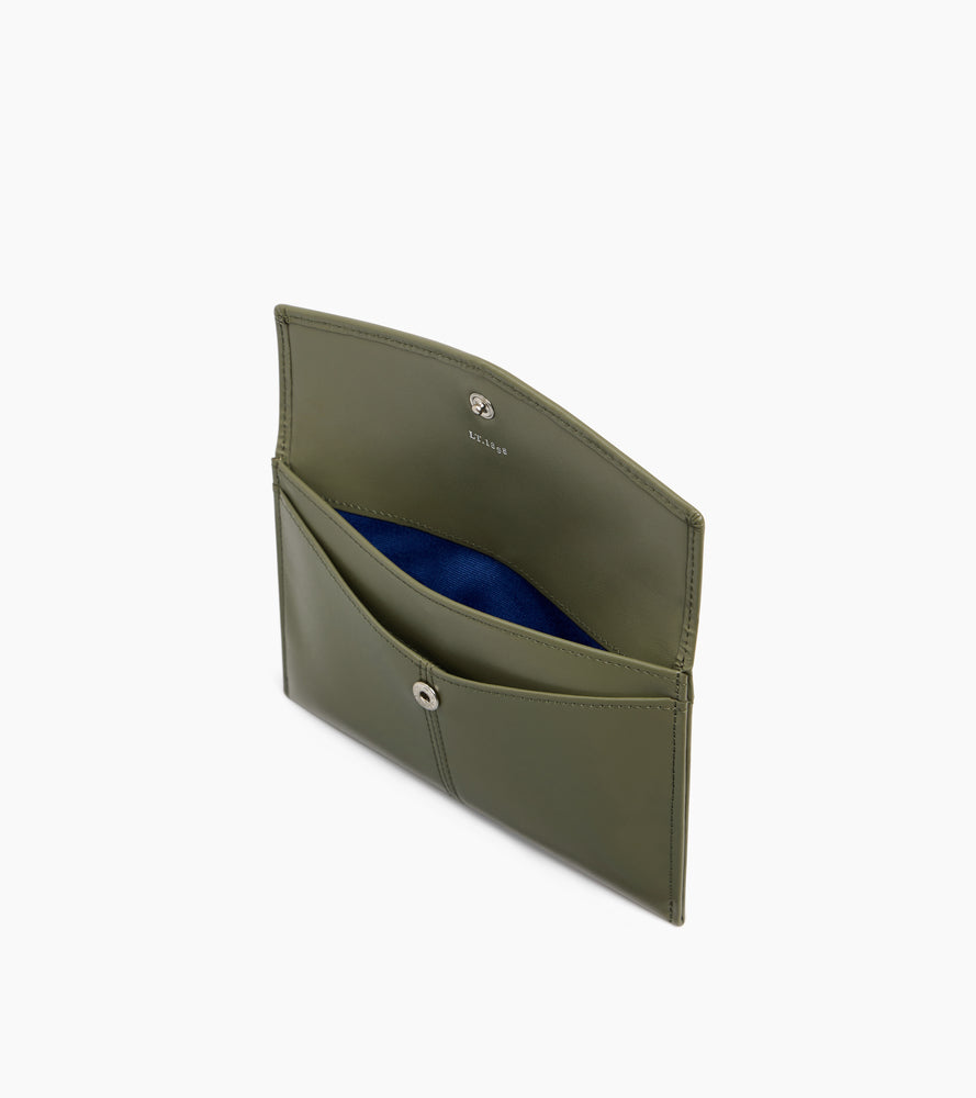 Pochette enveloppe moyen modèle Charlotte en cuir lisse